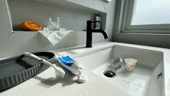 치아를 더 빨리 닳게 하는 양치 습관 5가지, 오늘부터 바로 고치세요