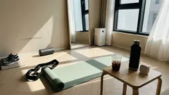 집에서 허리 라인 정리하는 4동작 루틴, 스트레칭 2개+강화 2개로 끝