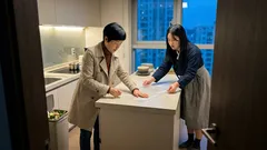 매듭 없이 손톱만으로 비닐봉투 입구 닫는 초간단 2단계